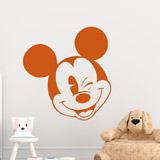 Kinderzimmer Wandtattoo: Mickey Mouse zwinkert das Auge 4