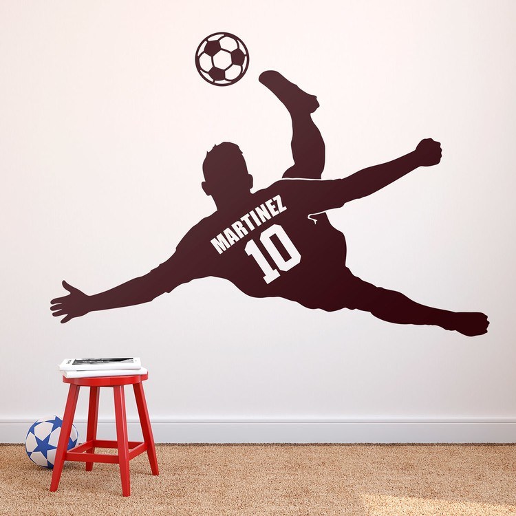 Kinderzimmer Wandtattoo: Silhouette eines Fußballkindes beim personalisiert