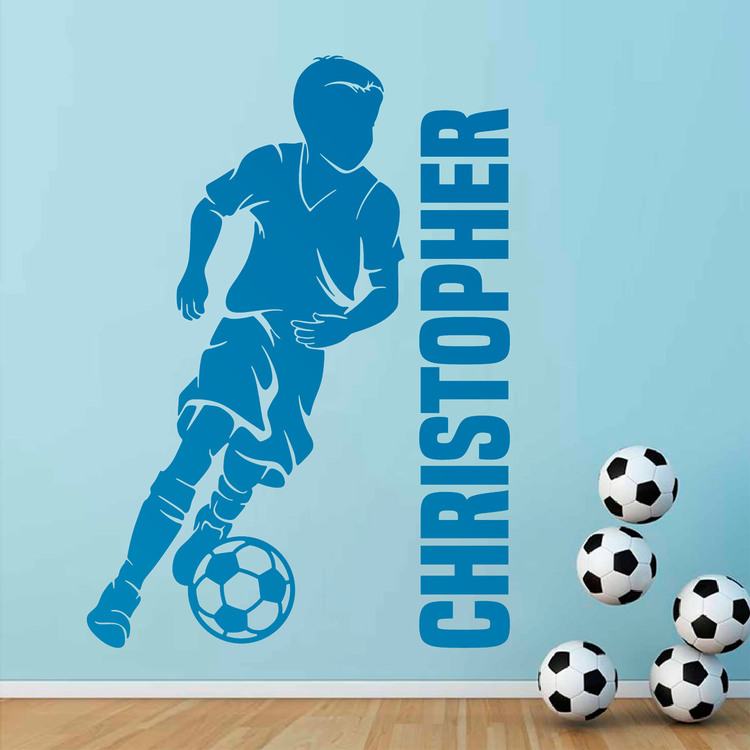 Kinderzimmer Wandtattoo: Silhouette eines Fußballkindes mit personalisierte