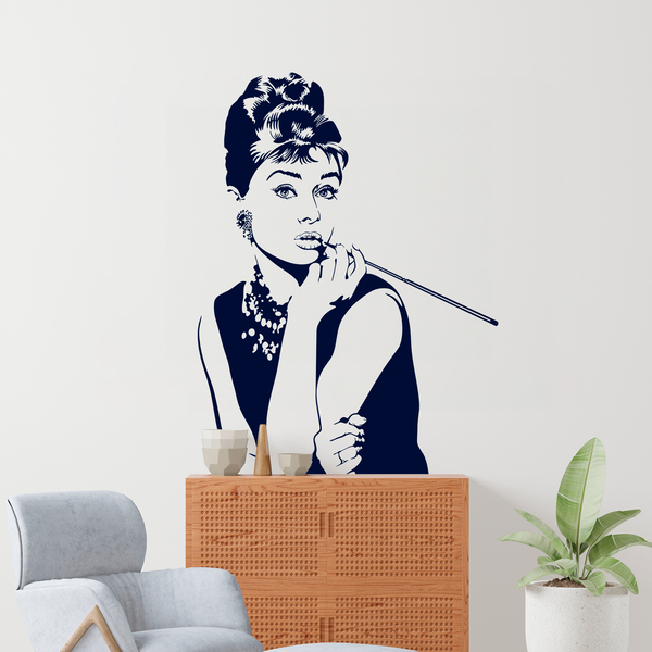 Wandtattoos: Audrey Hepburn posiert