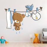 Kinderzimmer Wandtattoo: Kleiner Bär und kleiner Vogel auf der Wäscheleine 5