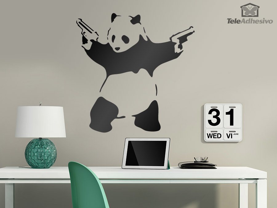 Wandtattoos: Banksy Panda bewaffnet