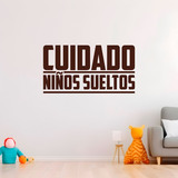 Wandtattoos: Cuidado niños sueltos 4