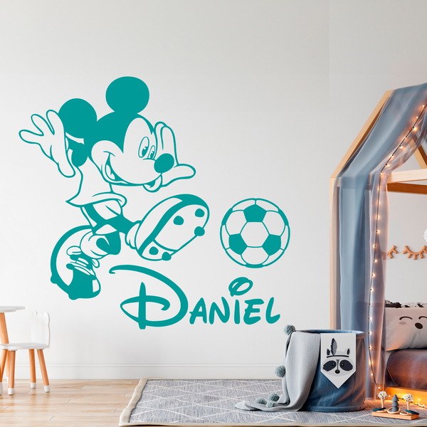 Kinderzimmer Wandtattoo: Micky Maus spielt Fußball
