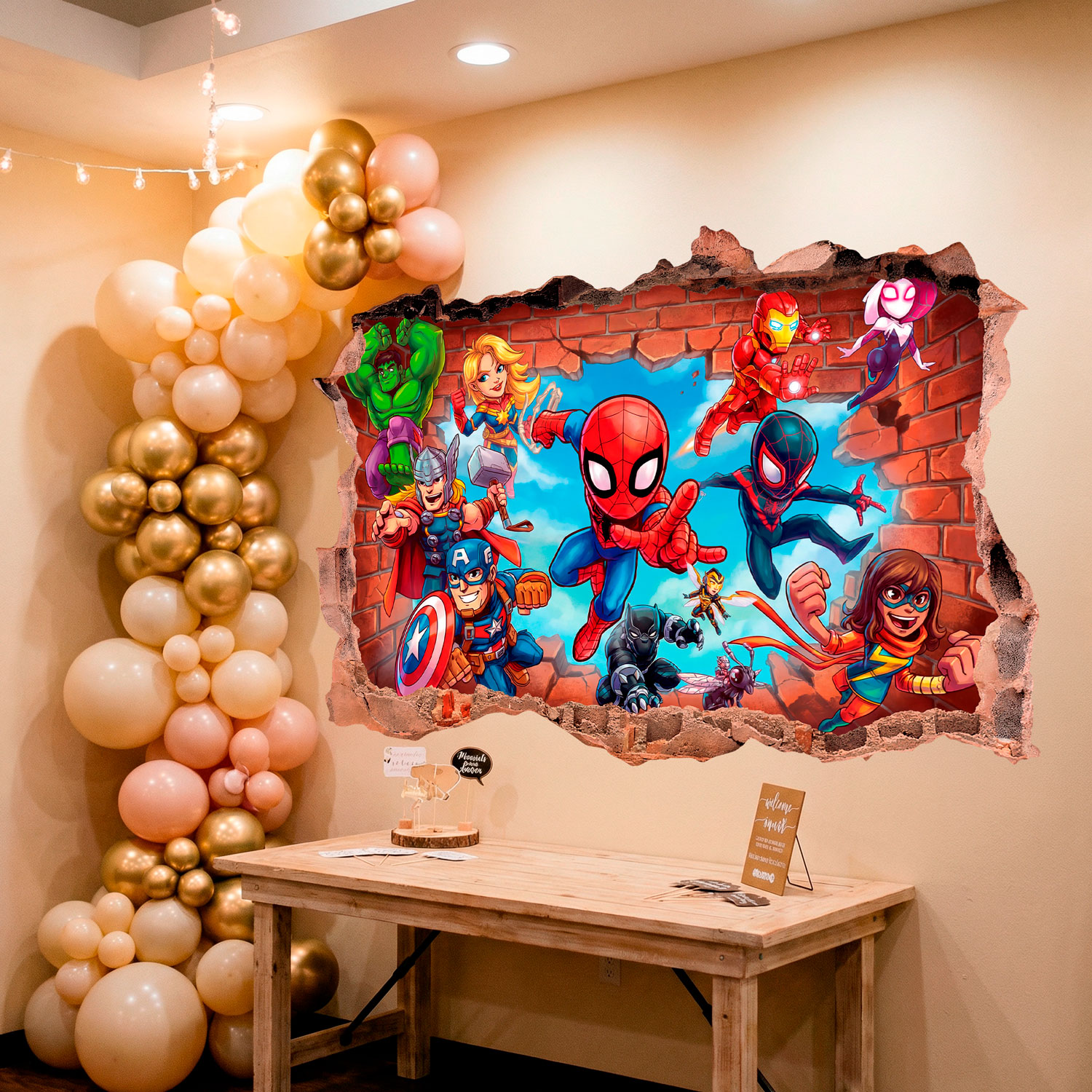 Kinderzimmer Wandtattoo: Wandloch Marvel Superhelden