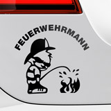 Aufkleber: Feuerwehrmann löscht Feuer 2