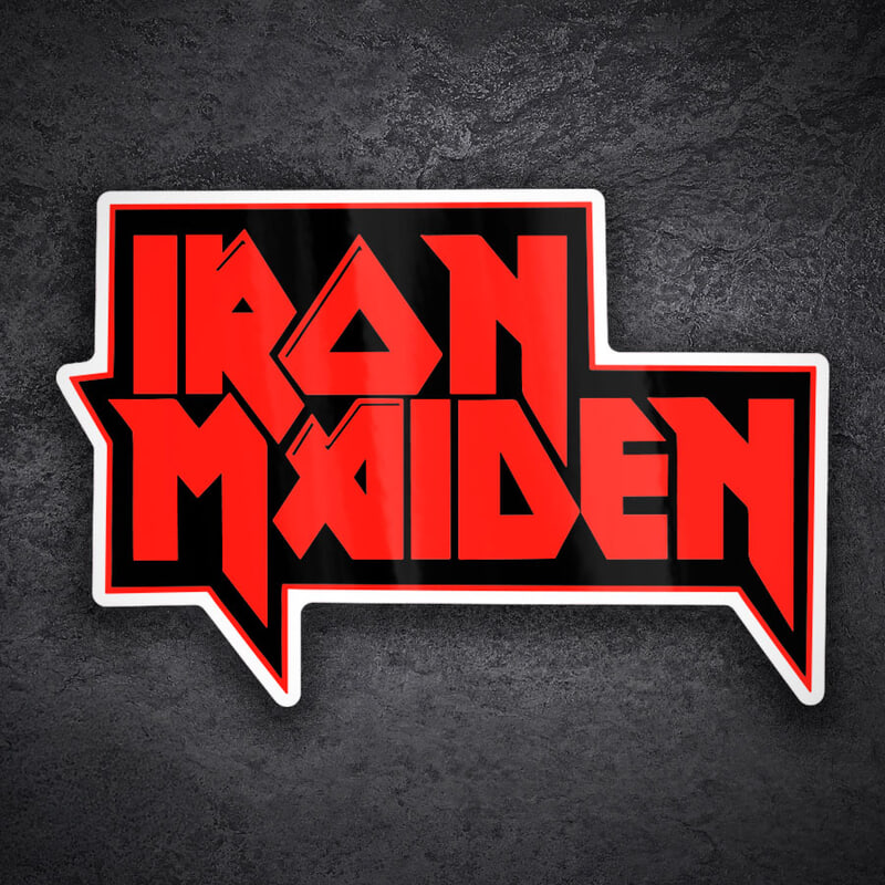 Aufkleber: Iron Maiden in Blockschrift mit Scharfen Kanten