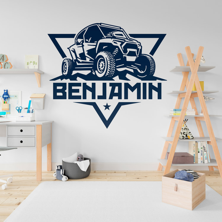 Kinderzimmer Wandtattoo: Buggy mit personalisiertem Nam