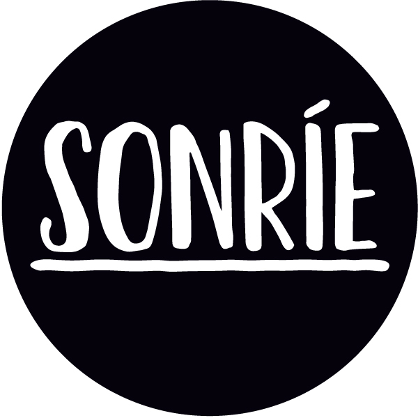 Wandtattoos: Sonríe