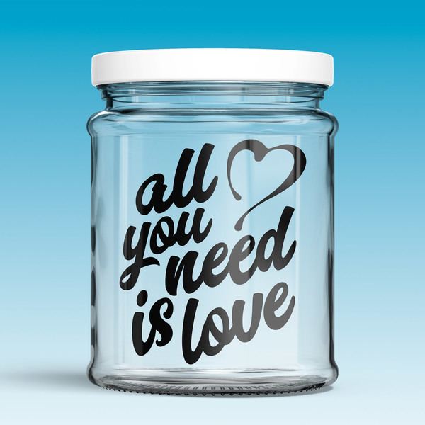 Wandtattoos: All you need is love