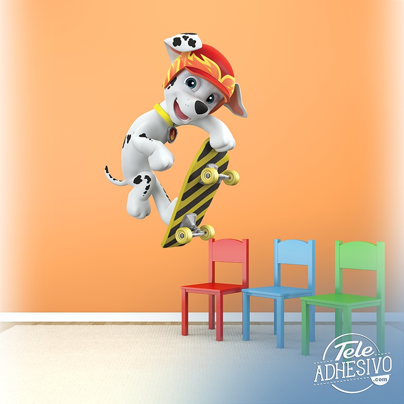 Kinderzimmer Wandtattoo: Paw Patrol - Marshall skateboarding