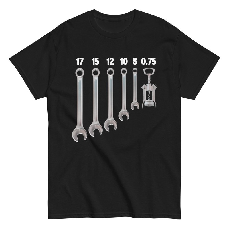 T-shirts: Schraubenschlüssel und Korkenzieher