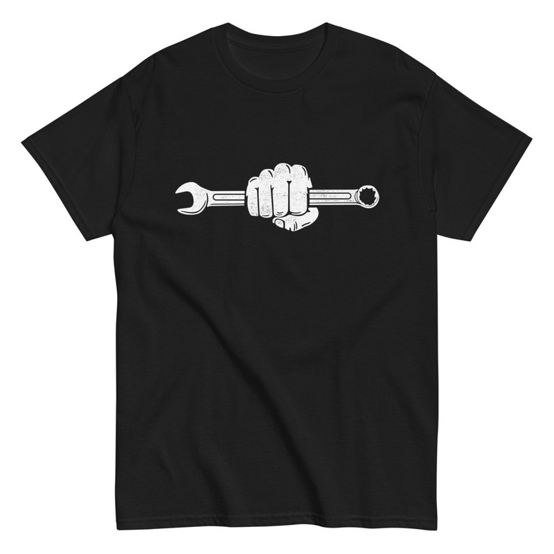 T-shirts: T-Shirt Faust Hält Schraubenschlüssel Stern