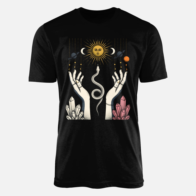 T-shirts: Mystische H&auml;nde mit Sonne und Schlange