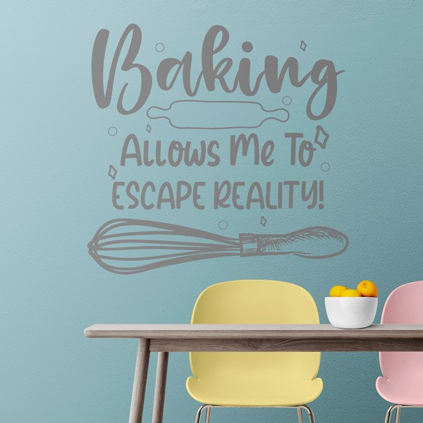 Wandtattoos: Baking allows me to escape reality