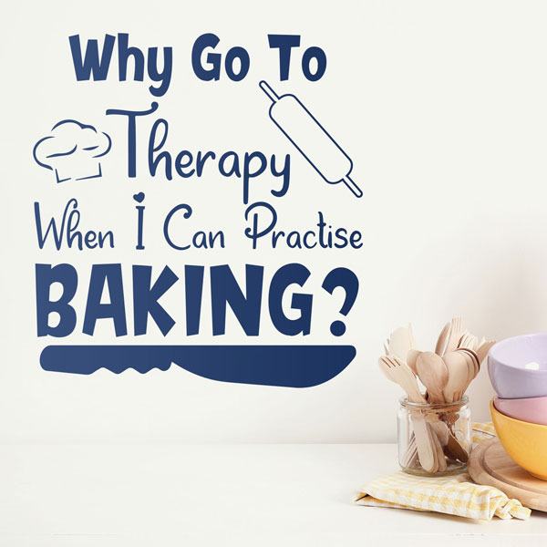 Wandtattoos: Why go to therapy when I can practise baking?